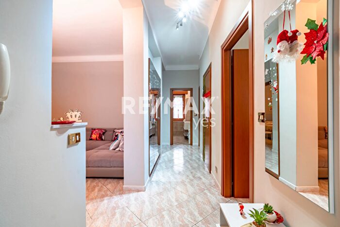 Appartamento trilocale in vendita in Via Monviso, Cinisello Balsamo