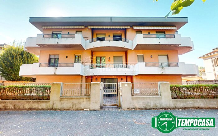 Appartamento trilocale in vendita in Mede