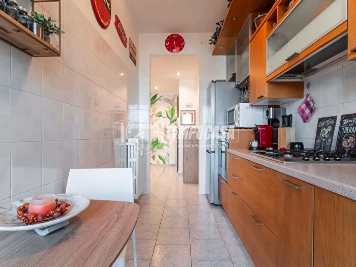 Appartamento quadrilocale in vendita in Via Monte Cervino, Cusano Milanino