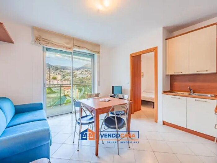 Appartamento bilocale in vendita in Strada Privata Serenella, Sanremo