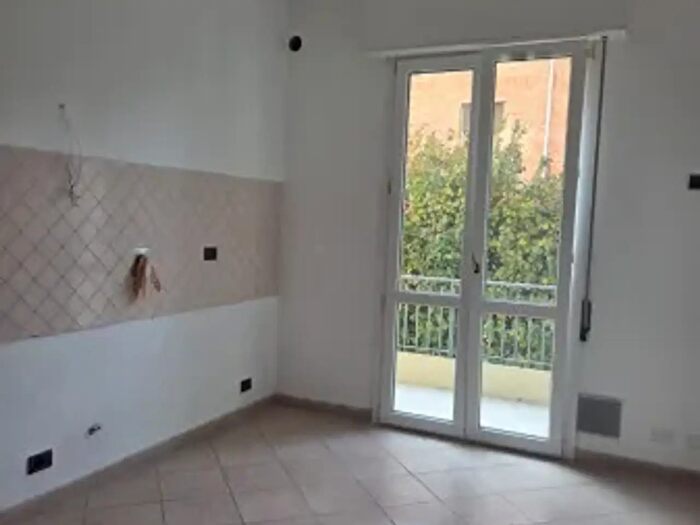 Appartamento trilocale in vendita in Viale Timavo, Reggio nell'Emilia