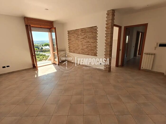 Appartamento con 5 locali in vendita in Castelfidardo