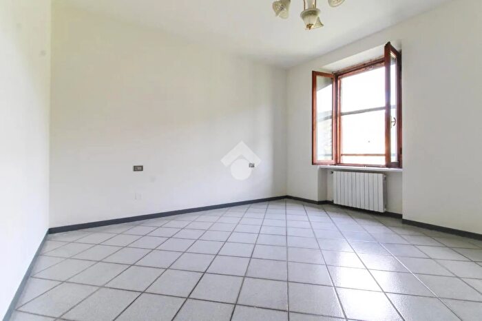 Appartamento trilocale in vendita in Via Parrocchiale, Sabbio Chiese