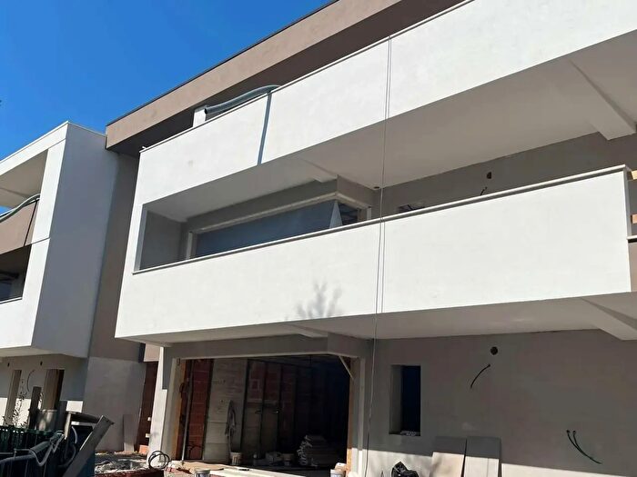 Appartamento con 5 locali in vendita in Via Pievaiola, Perugia