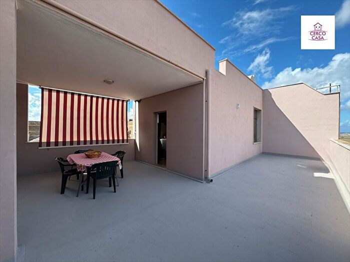 Casa con 5 locali in vendita in Paceco