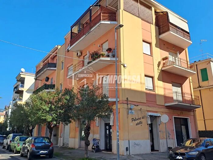 Appartamento trilocale in vendita in Via San Rocco, Terracina