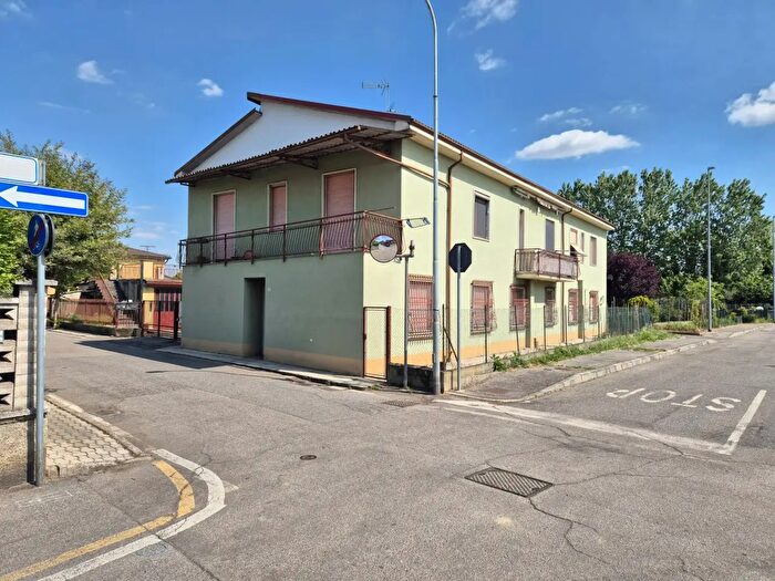 Appartamento bilocale in vendita in Via Europa, Magherno