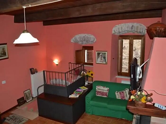 Appartamento trilocale in vendita in Frazione Messenano d, Spoleto