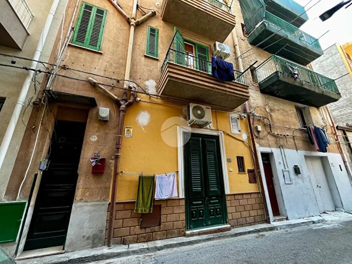 Appartamento bilocale in vendita in Via Paterna, Bagheria