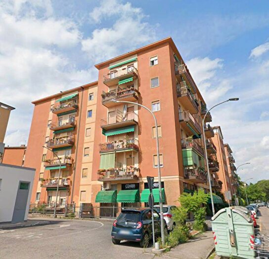 Appartamento bilocale in affitto in Via Pieve di Cadore, Ponte Crencano, Verona