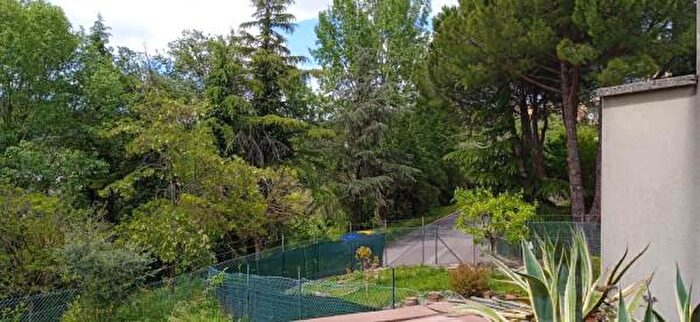 Casa con 6 locali in vendita in Perugia