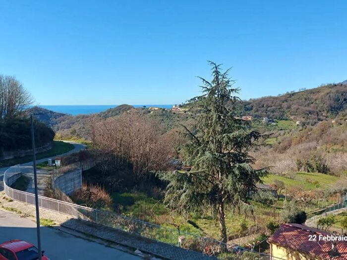 Appartamento bilocale in vendita in Via Piegolelle, Salerno