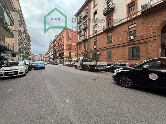 Appartamento monolocale in affitto in Via Piazzolla al Trivio, Napoli