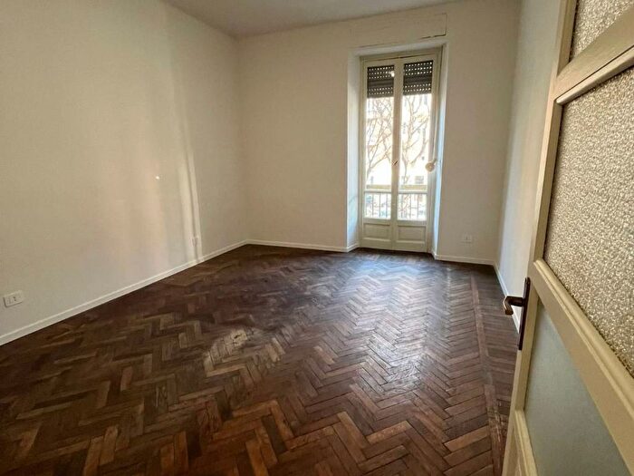 Appartamento trilocale in affitto in Corso Sebastopoli, Santa Rita, Torino