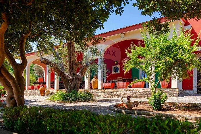 Casa con 12 locali in vendita in Villa Gaia Via Guidano, Galatina