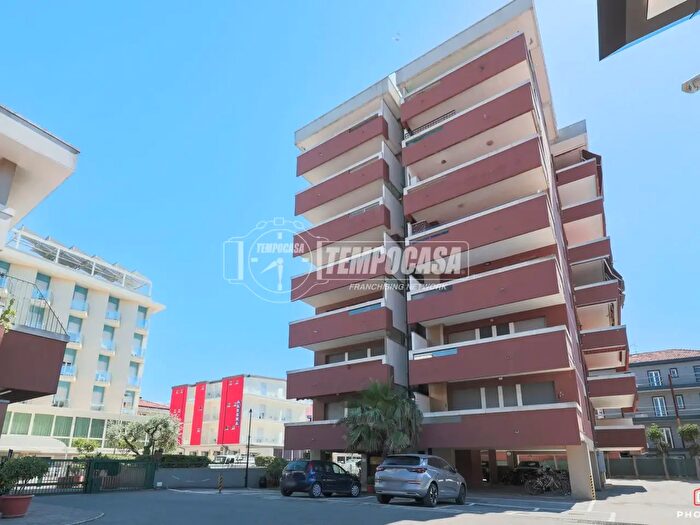 Appartamento monolocale in vendita in Viale delle Colonie, Rimini