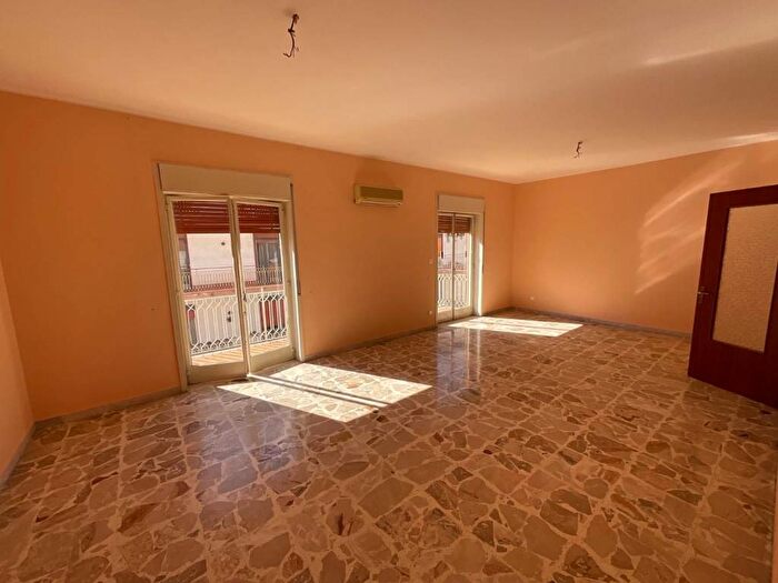 Appartamento quadrilocale in affitto in Corso San Vito, Centro, Mascalucia