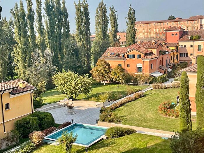 Casa con 6 locali in affitto in Piazza Fabbrica Rubbiani, Parco Zona Musicisti, Sassuolo