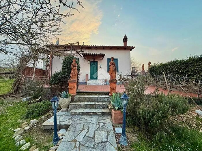 Casa bilocale in affitto in Strada Provinciale, Vernasca