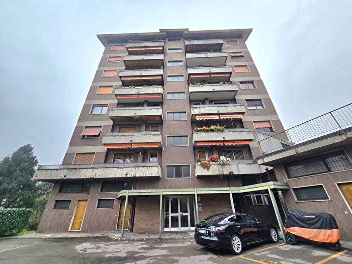 Appartamento monolocale in affitto in Via Attilio Regolo, Viale Ungheria Mecenate, Milano