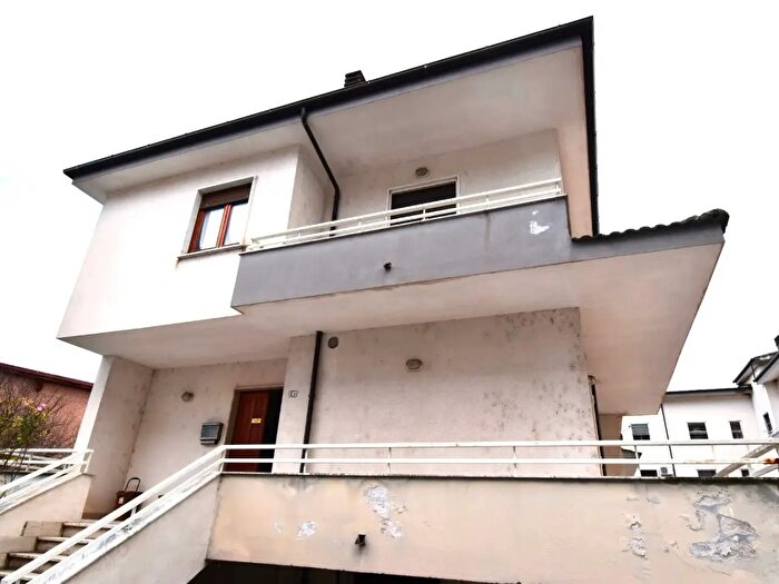 Appartamento con 8 locali in vendita in Via Annunziata, SantArsenio