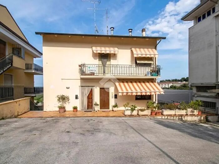 Appartamento trilocale in vendita in Via Porta Romana, Sant'Elpidio A Mare