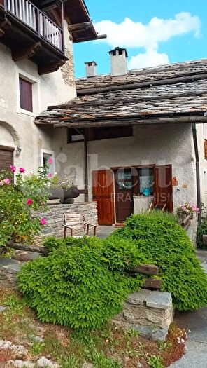 Appartamento con 5 locali in affitto in Borgata Gleise, Bardonecchia