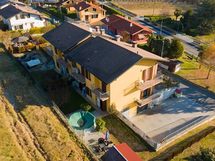 Appartamento quadrilocale in vendita in Canale