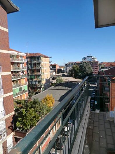 Appartamento bilocale in affitto in Via Negroli, Argonne Corsica, Milano
