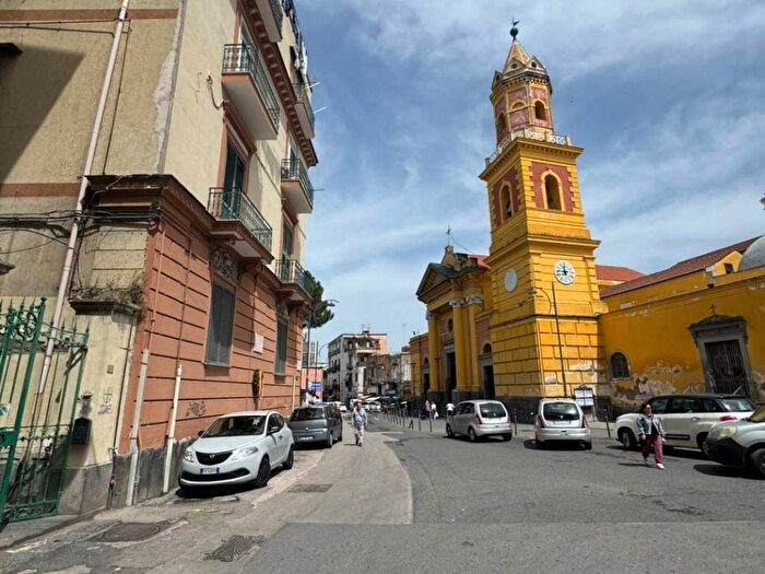 Appartamento bilocale in affitto in Piazza Vincenzo Aprea, Ponticelli, Napoli