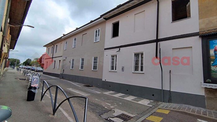 Appartamento bilocale in vendita in Via San Vittore, Locate Di Triulzi