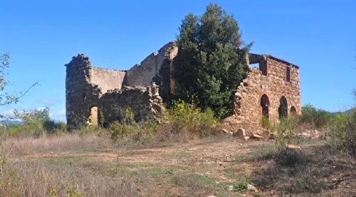 Casa con 12 locali in vendita in Bibbona