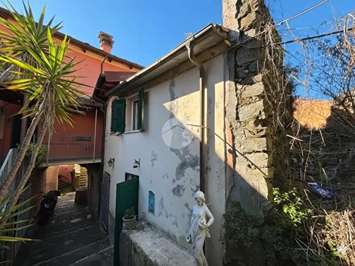 Casa bilocale in vendita in Via Costa di Santa Lucia, La Spezia