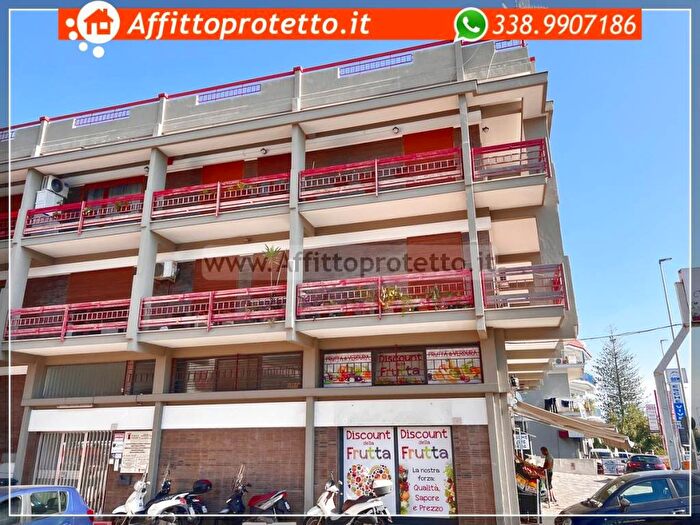 Appartamento con 5 locali in affitto in Via Vitruvio, Centro, Formia