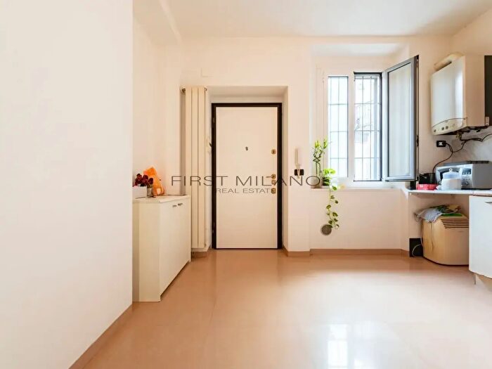Appartamento bilocale in vendita in Viale Monza, Milano
