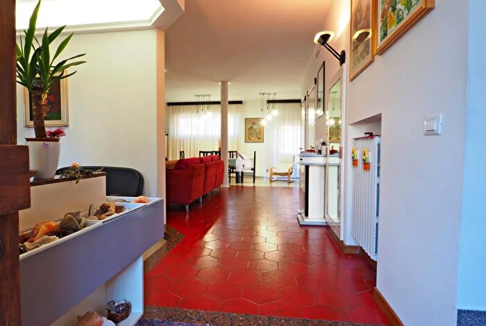 Casa in vendita in Corridonia Zona Semicentrale, Corridonia