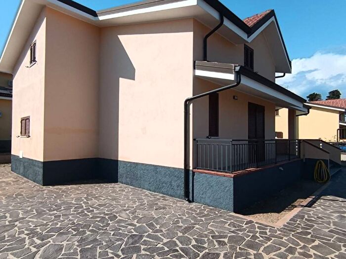Casa con 5 locali in affitto in Via Marincoli, Maringoli, Simeri Crichi