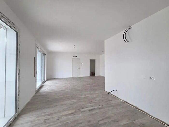 Appartamento quadrilocale in vendita in Via San Pietro, Abano Terme