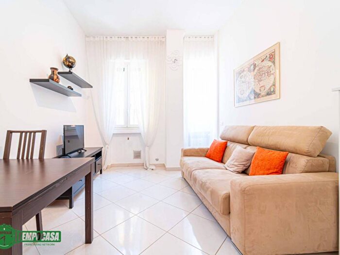 Appartamento bilocale in affitto in Via Paolo Paruta, Crescenzago, Milano