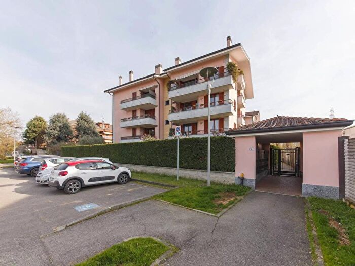 Appartamento in affitto in Via Senato, Centro, Arese
