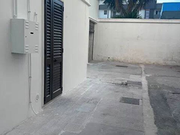 Appartamento trilocale in affitto in Castromediano, Cavallino