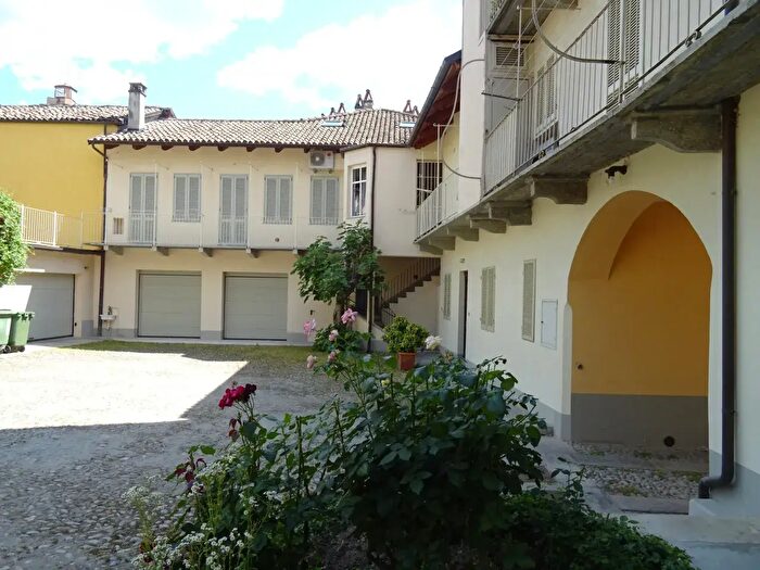 Appartamento bilocale in affitto in Via Pierino Belli, Alba