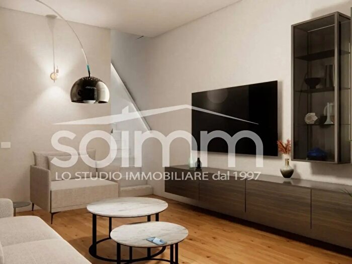 Appartamento trilocale in vendita in Via Ospedale, Cagliari