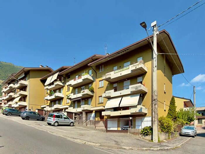 Appartamento quadrilocale in vendita in Via Tufi, Lumezzane