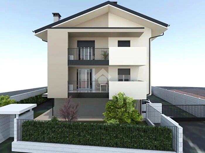 Casa con 6 locali in vendita in Via Scarlatti, Bareggio