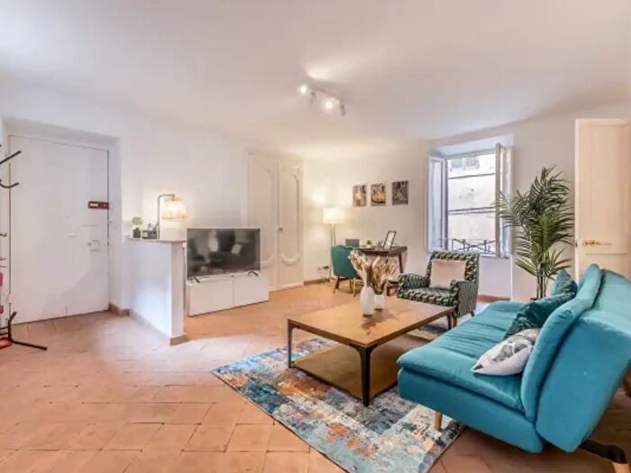 Appartamento bilocale in affitto in Via Giulia, Roma