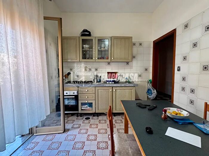 Appartamento quadrilocale in vendita in Via Nazionale Appia, Casagiove