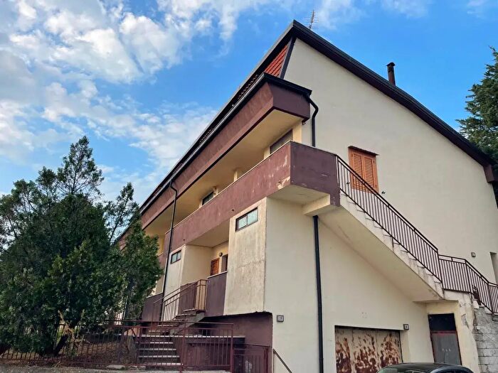 Appartamento quadrilocale in vendita in Contrada Cicala, Viggiano