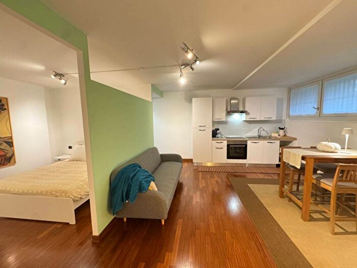 Appartamento monolocale in affitto in Via dei Longobardi, Milano, Basiglio