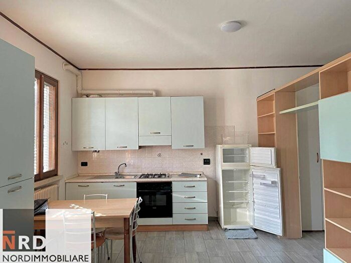Appartamento monolocale in affitto in Via Parenza Bassa, Cerese, Borgo Virgilio